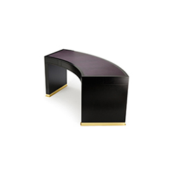 azimuth desk 桌子   Amy Somerville华体买球品牌