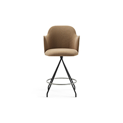Aleta Swivel 吧椅 亚米·海因  Viccarbe华体买球品牌